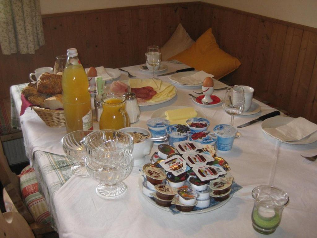 Gasthaus Oberkirn Schenna Zewnętrze zdjęcie
